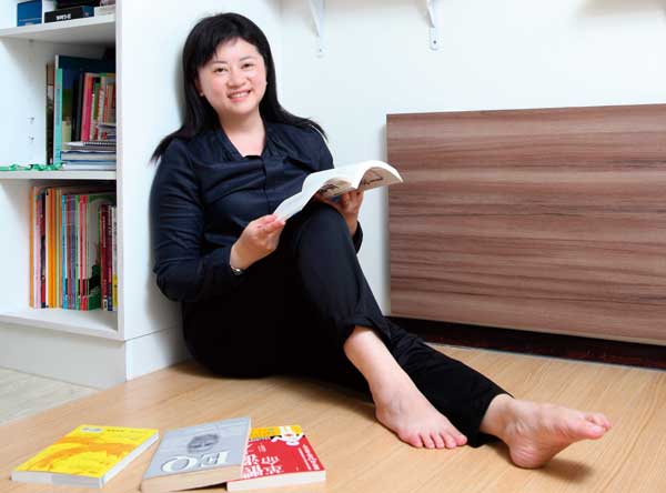 靠记帐与纪律存钱,梁芸媗10年存到2间屋